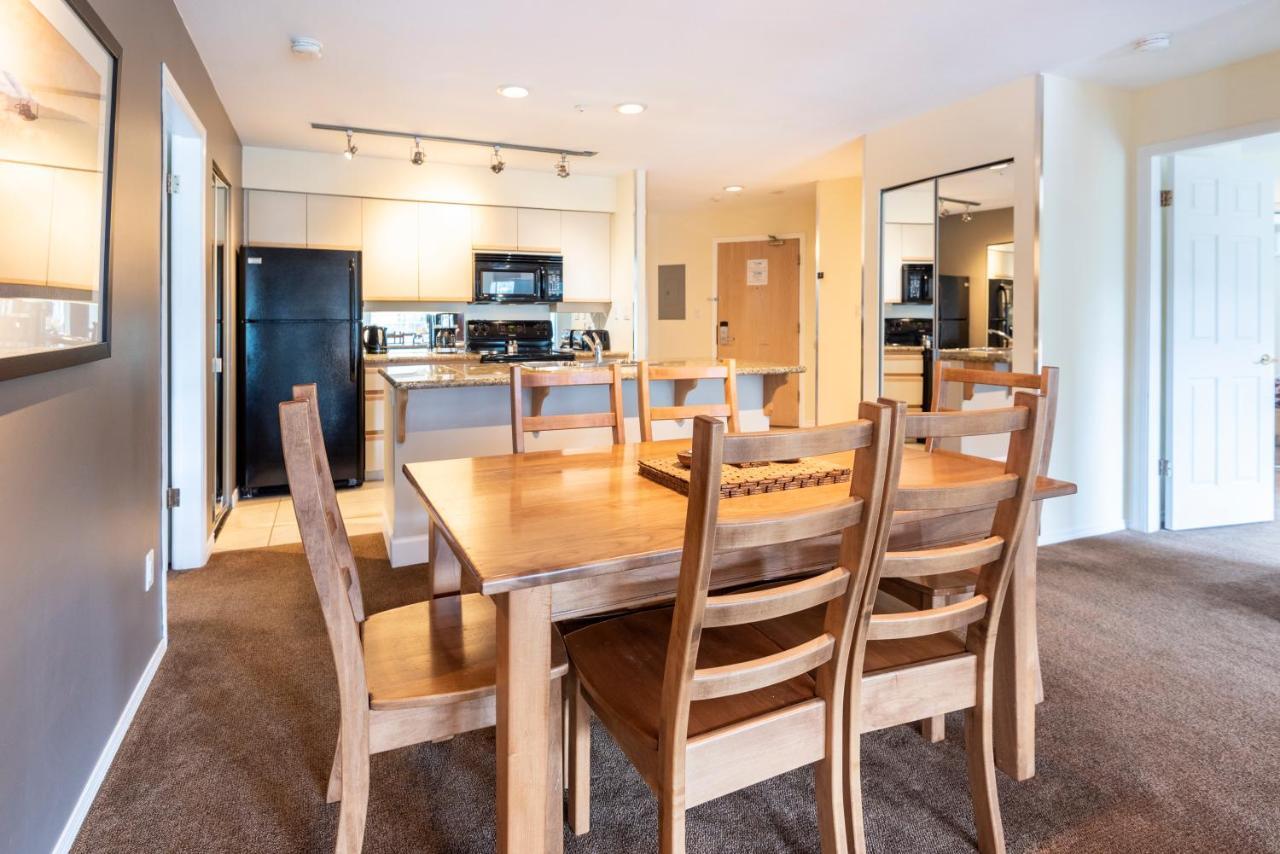 The Ironwood On Blueberry Hill Whistler Exterior foto