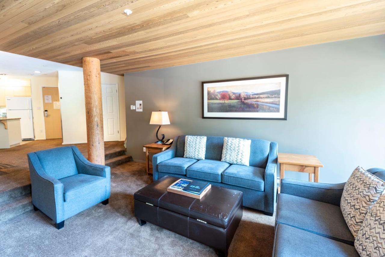 The Ironwood On Blueberry Hill Whistler Exterior foto